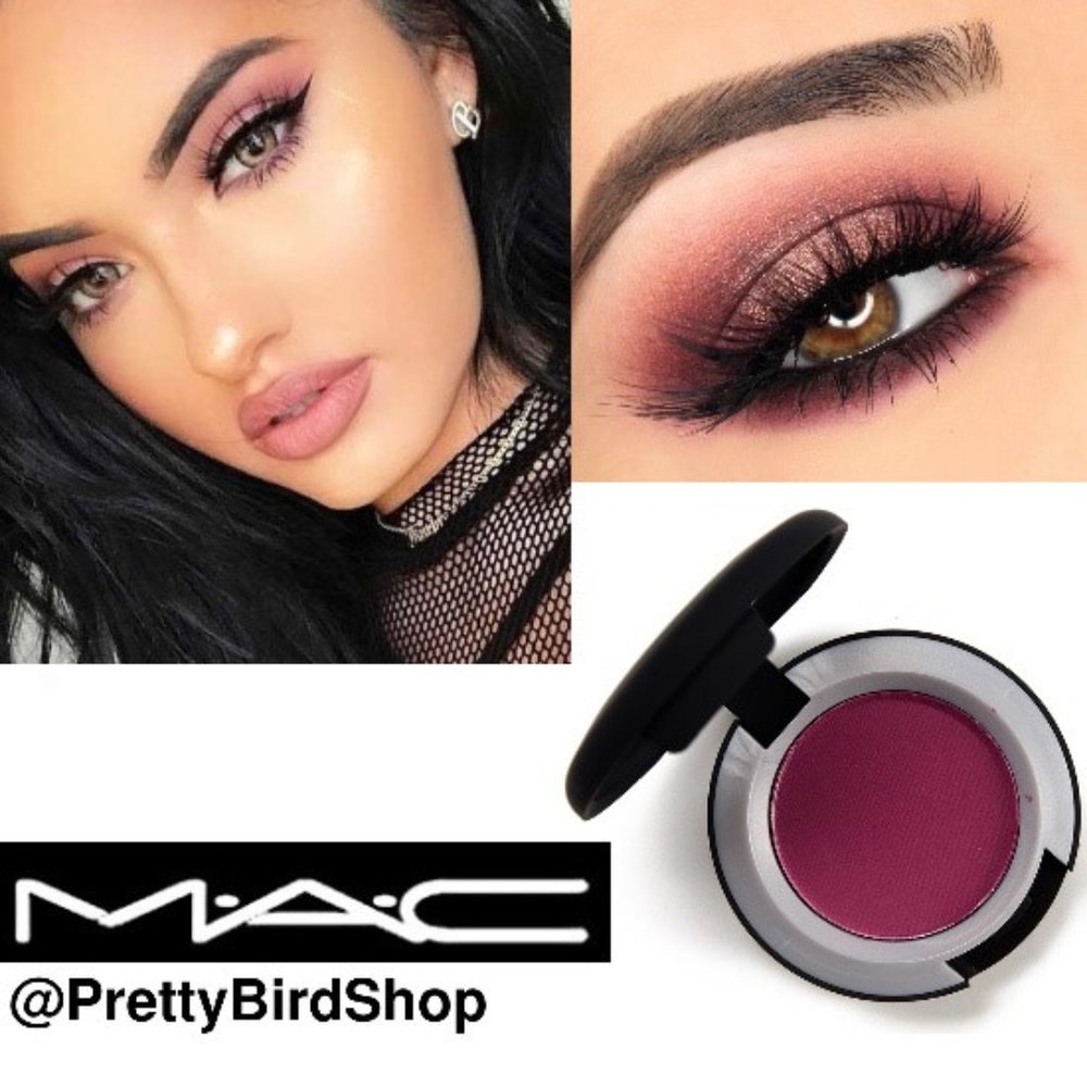 MAC LENS BLUR shadow NIB Powder Kiss last one!
